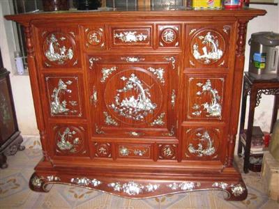 Bàn thờ gỗ gụ