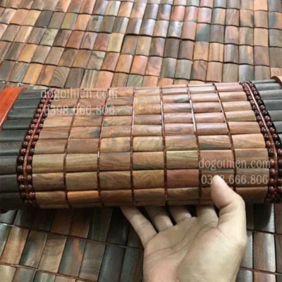gối ngủ ngỗ trẵc đỏ đen