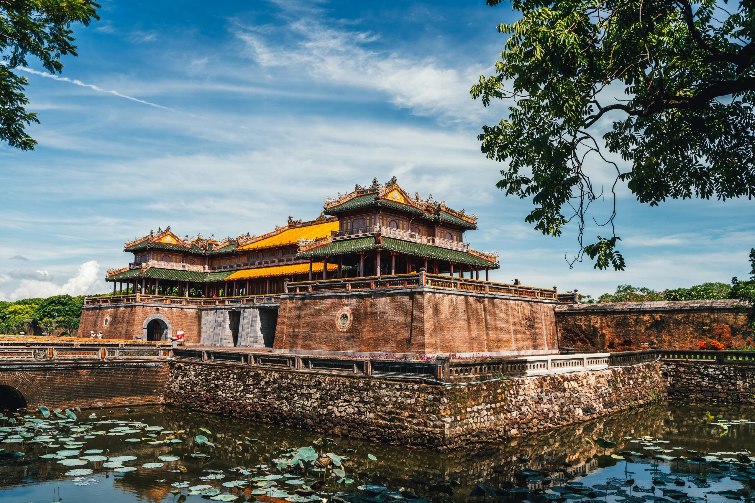 title% du lịch huế