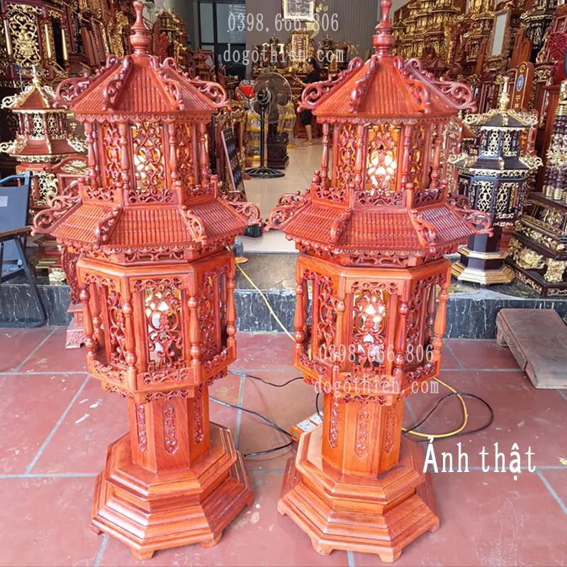 Đèn Thờ Gỗ Hương: Ý Nghĩa & Cách Bày Trí Chuẩn Phong Thủy Đèn thờ gỗ hương