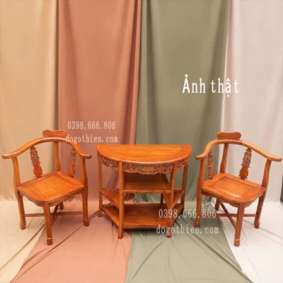 Bàn bán nguyệt ghế góc